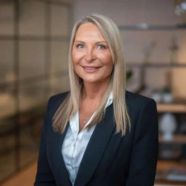 Susan Jeff — Chartered Health & Safety and CDM Consultant